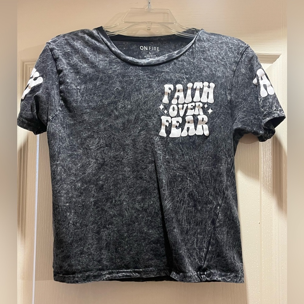 Grey cropped t shirt, faith over fear, crop top